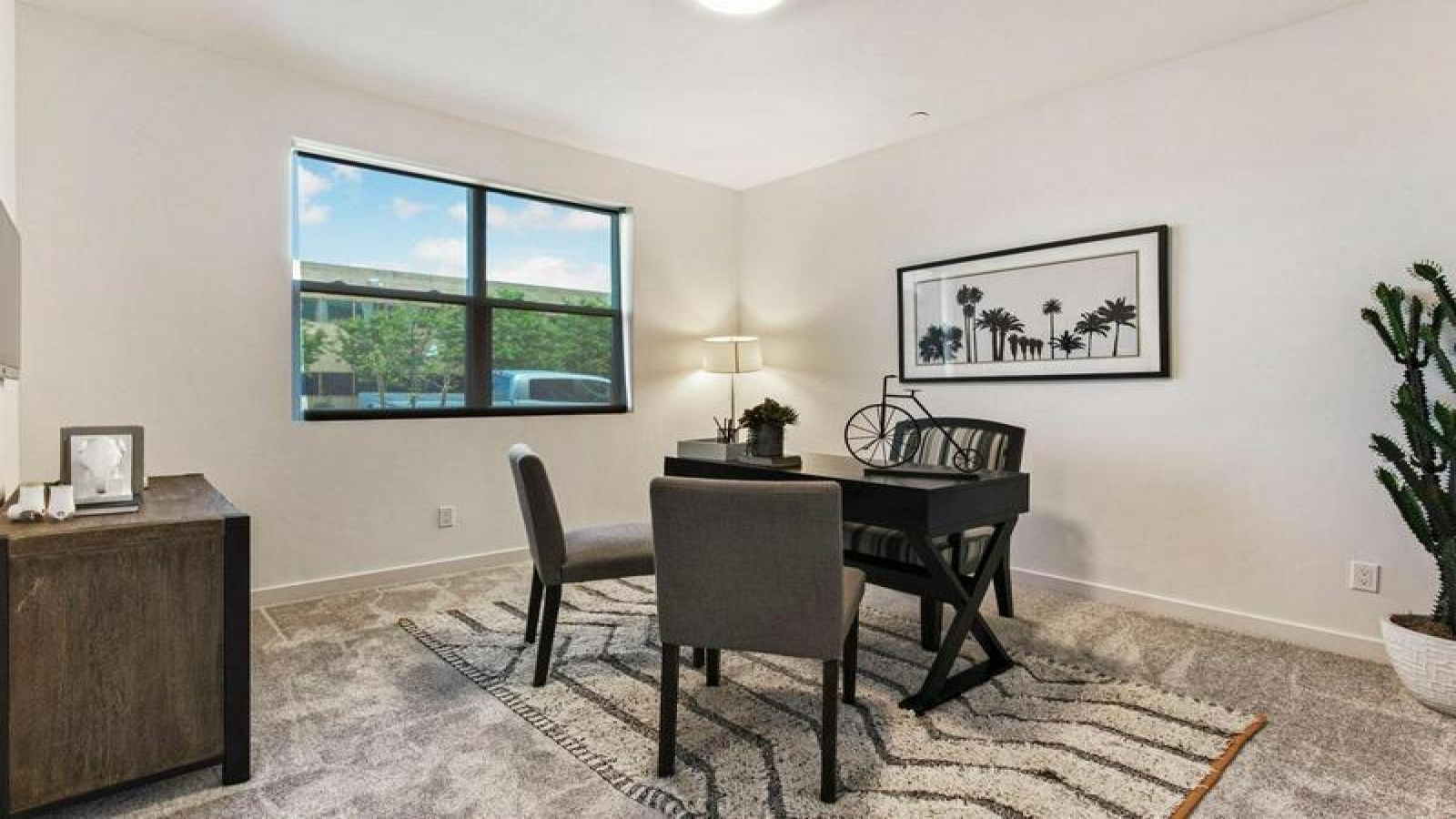 2 Bedrooms Bedrooms, ,1 BathroomBathrooms,آپارتمانی,فروشی,1020