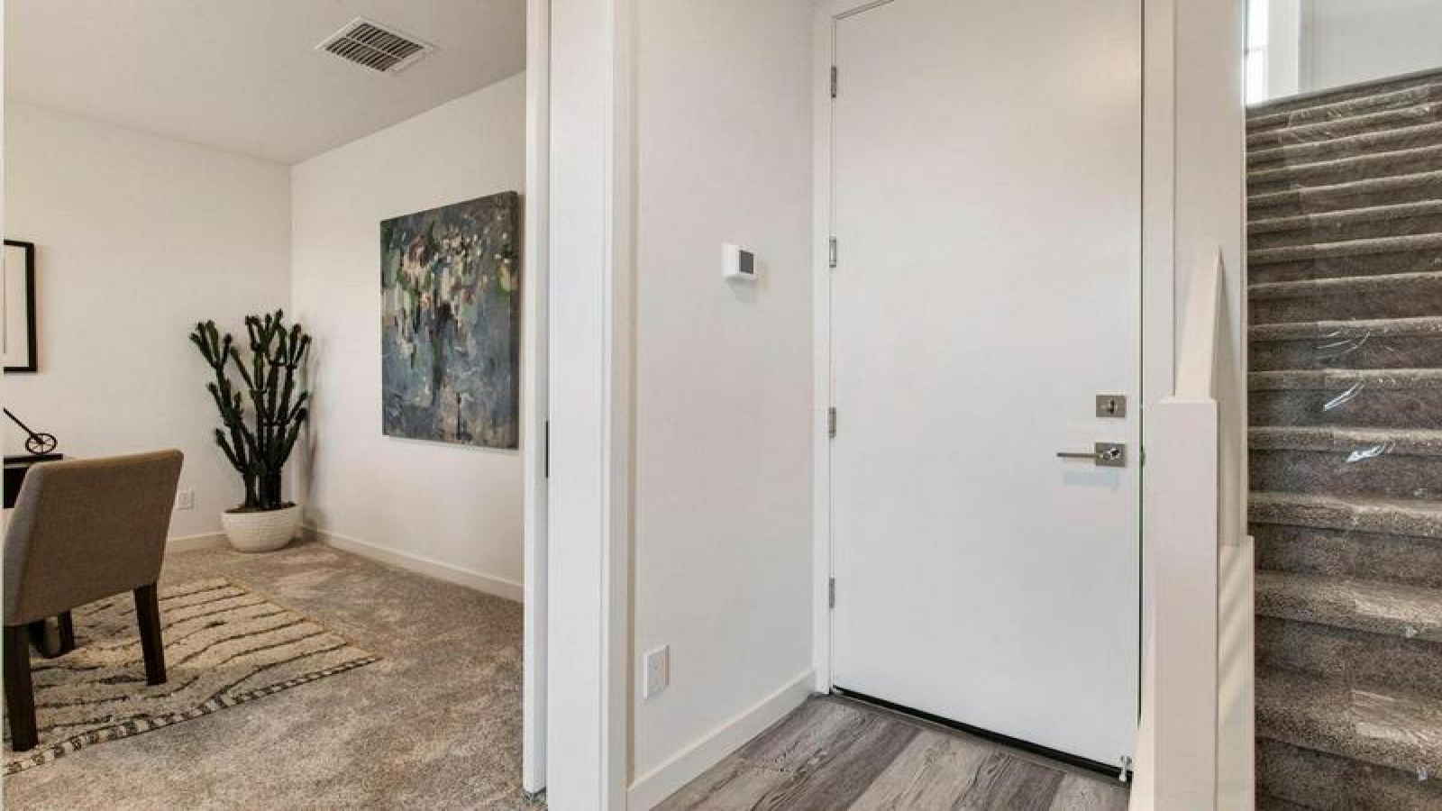 2 Bedrooms Bedrooms, ,1 BathroomBathrooms,آپارتمانی,فروشی,1020