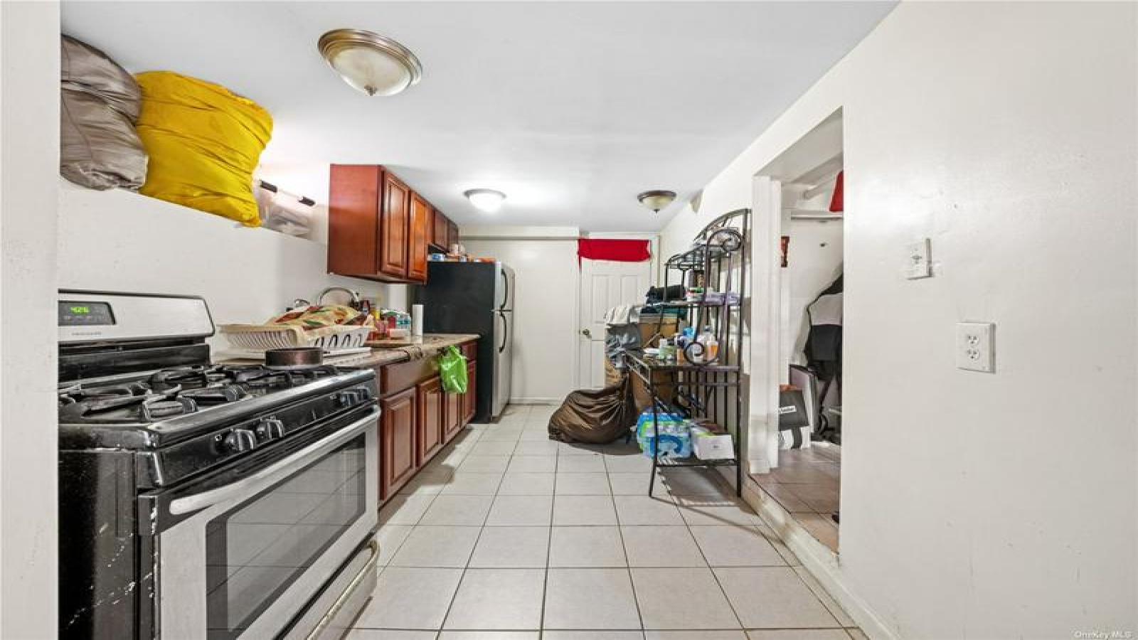 1 Bedroom Bedrooms, ,آپارتمانی,رهن و اجاره,1034 1 Bedroom Bedrooms, ,آپارتمانی,رهن و اجاره,1034