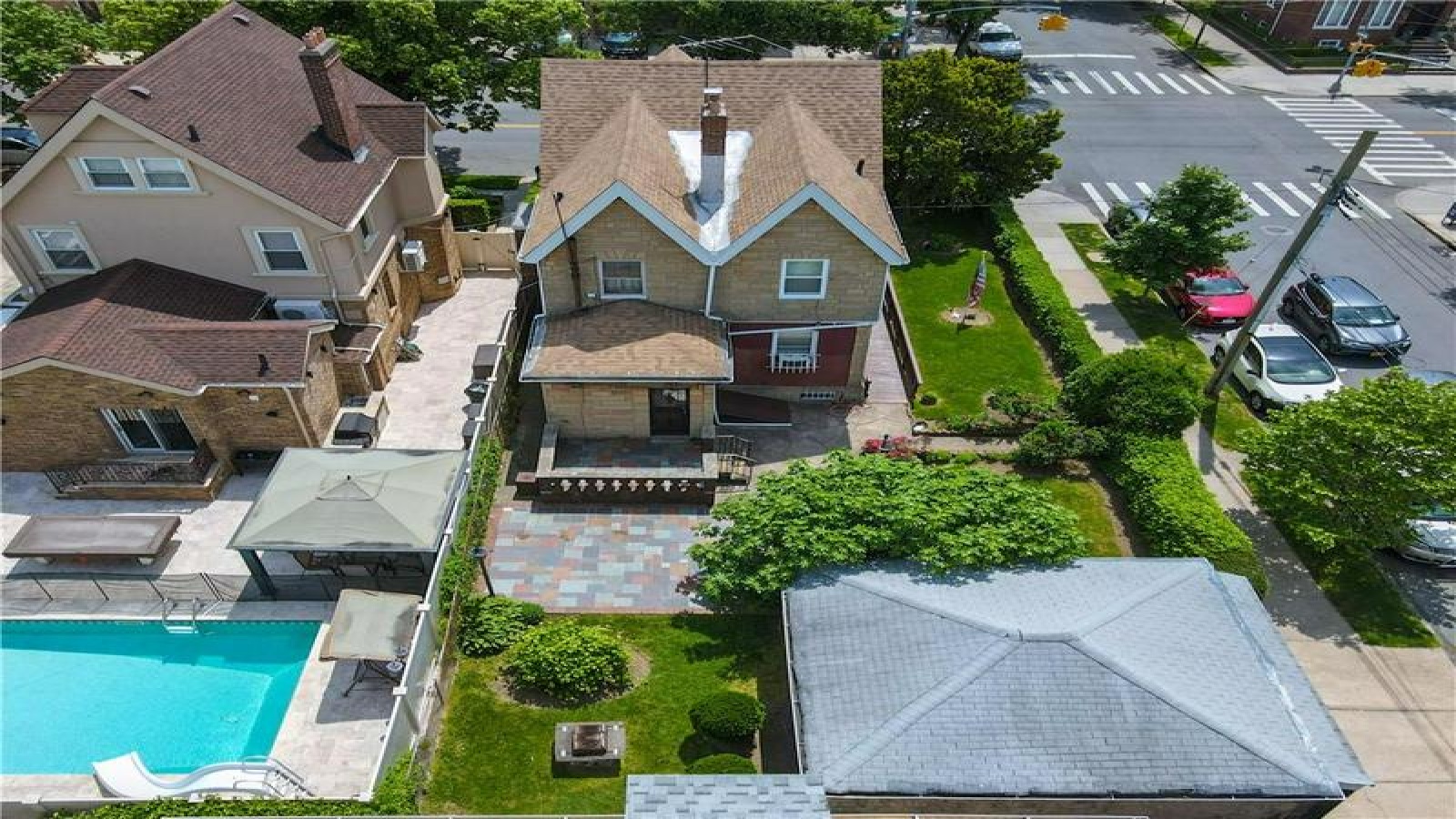 4 Bedrooms Bedrooms, ,2 BathroomsBathrooms,ویلایی,فروشی,نیلوفر,1022 4 Bedrooms Bedrooms, ,2 BathroomsBathrooms,ویلایی,فروشی,نیلوفر,1022